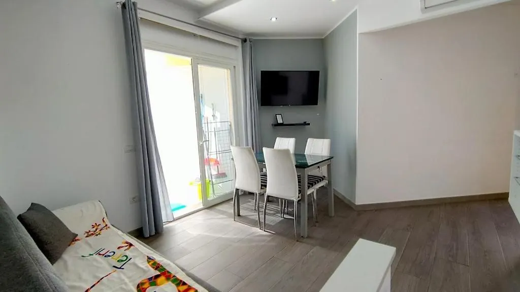 Mareverde, Bellissimo Appartamento A Due Passi Dal Mare Costa Adeje  Spain